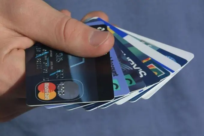 Come pagare un prestito con carta di credito